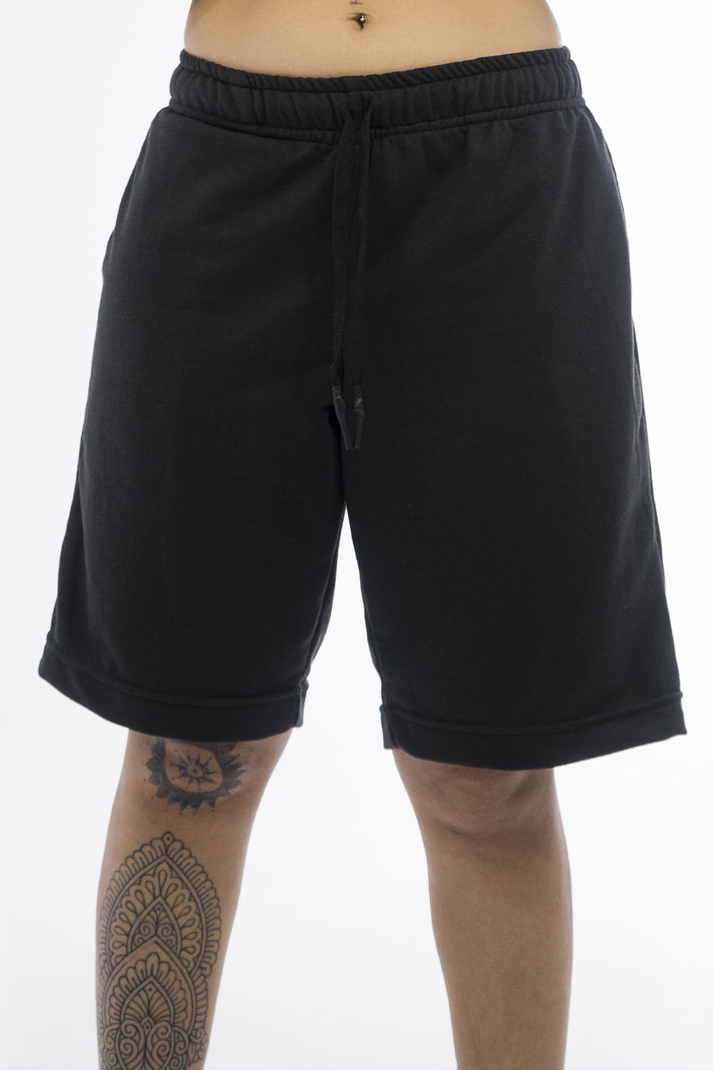 BCO Basics short - 8278 BLACK