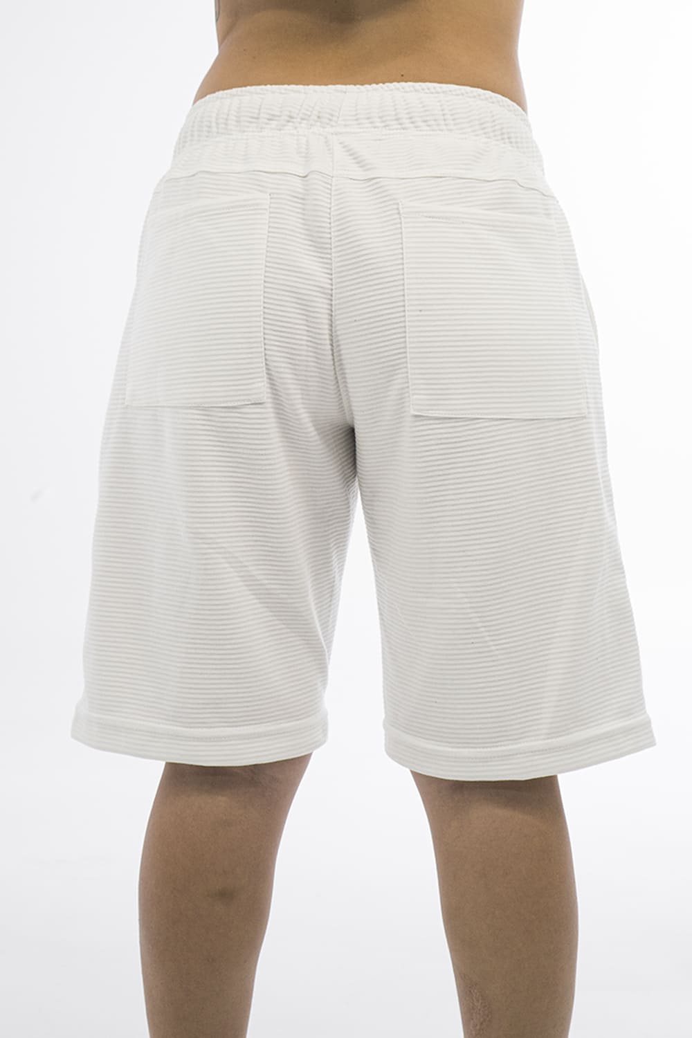 BCO Basics Texture short - 8262 IVORY