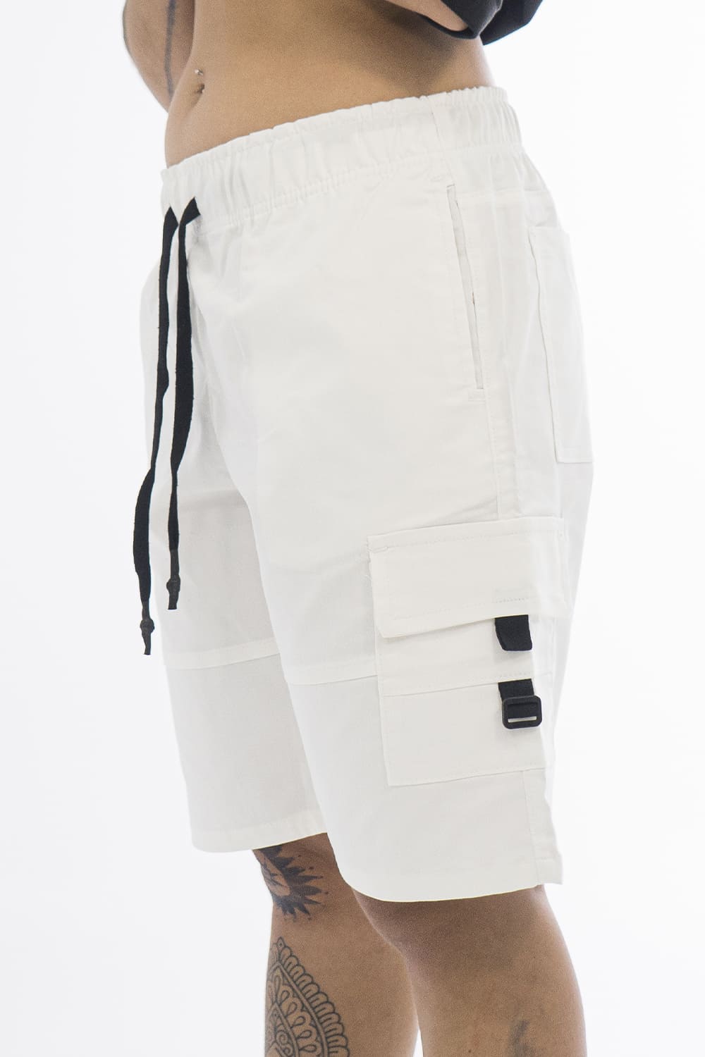 BCO Oversize cargo short - WHITE 8150